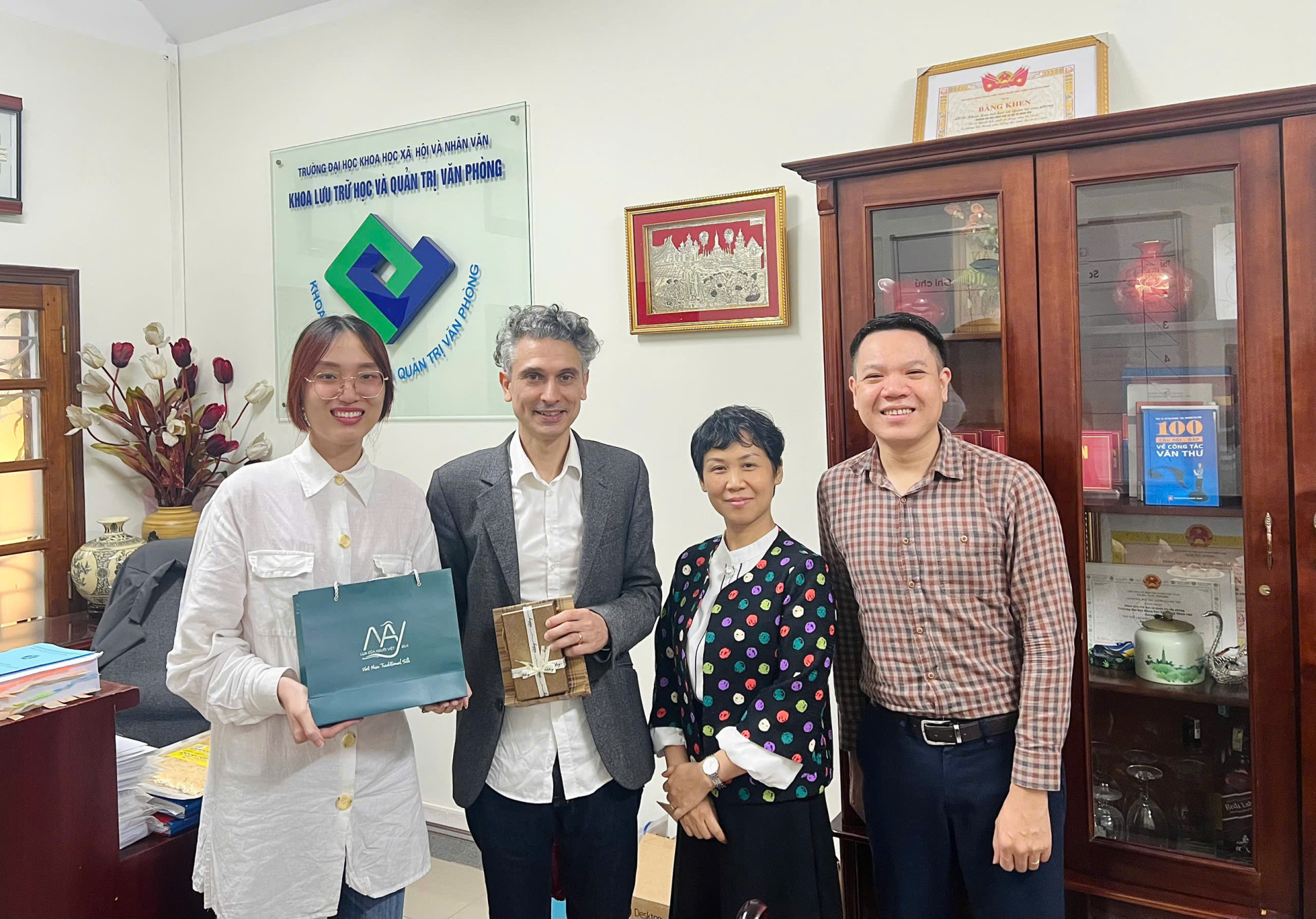 z7202624552216 87b5ba6ad574ab9cc9c136f943ed11ac